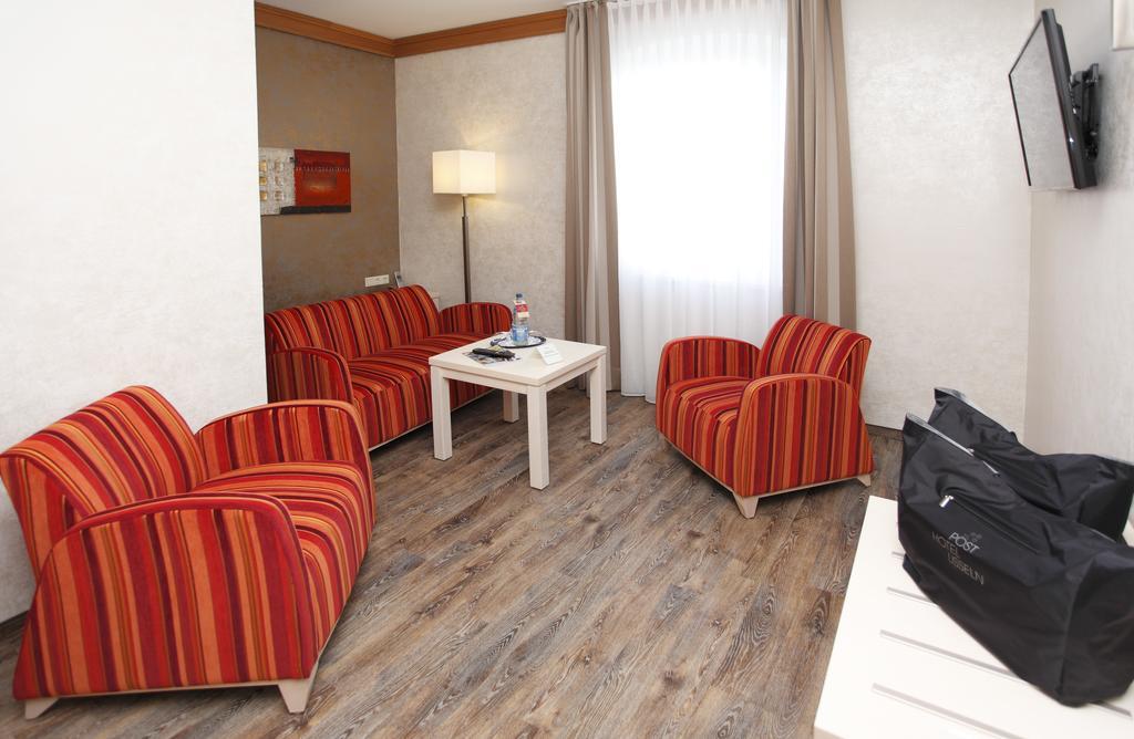 Posthotel Usseln Willingen  Exteriör bild