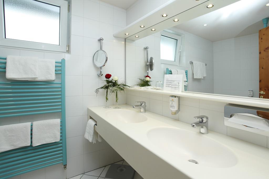 Posthotel Usseln Willingen  Exteriör bild